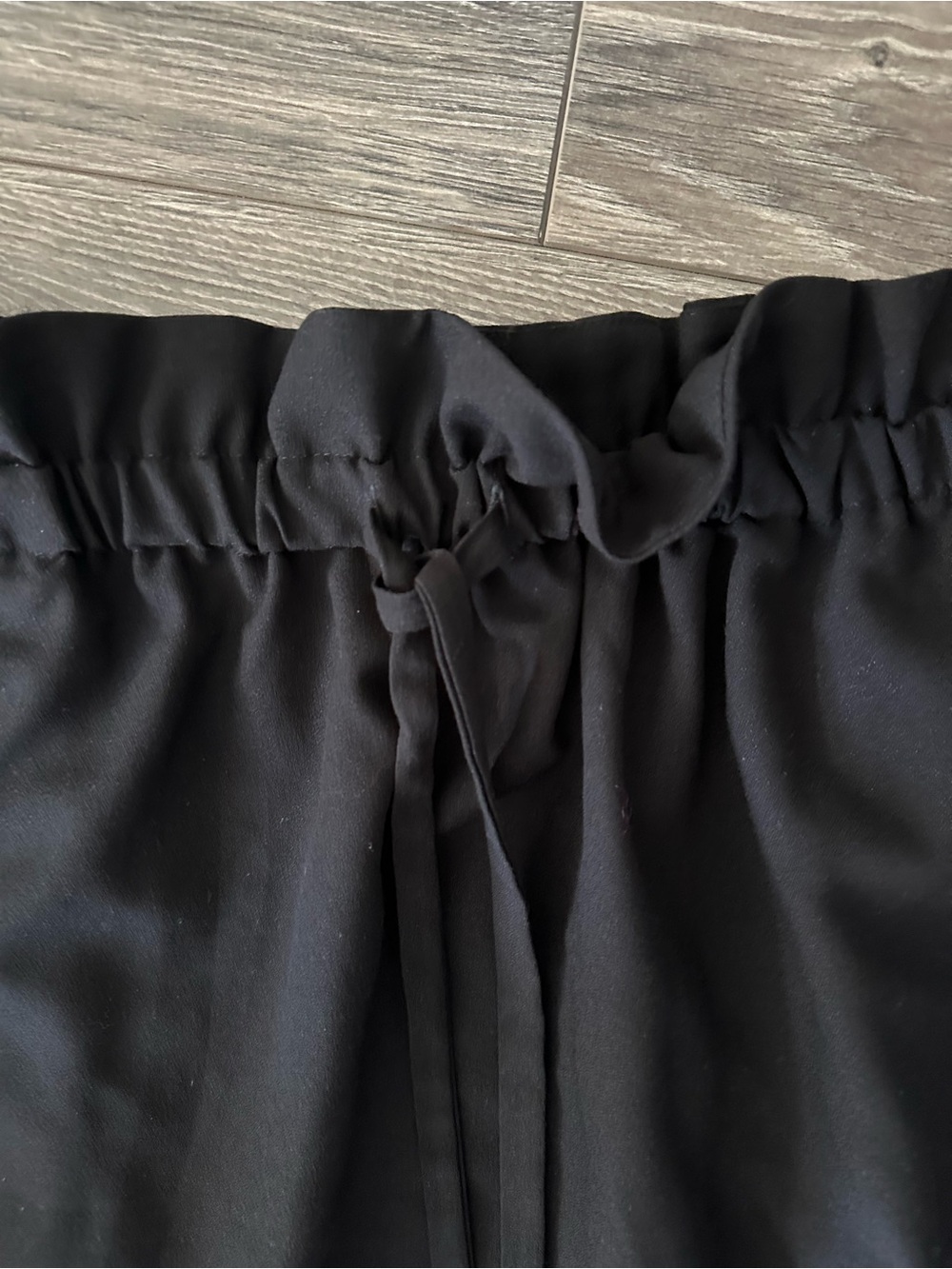 ASOS Black Paperbag Waist Skirt - Picture 2 of 3